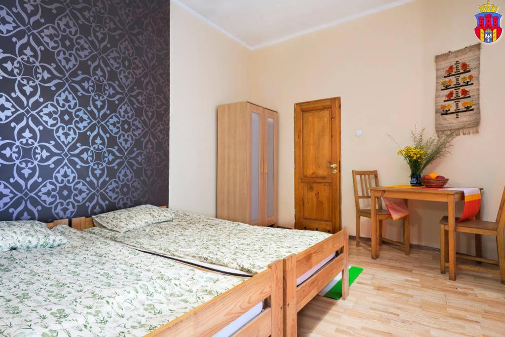 Apartament Live Like Locals: Market Square X Jewish District Kraków