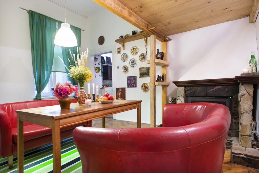 Live Like Locals: Market Square X Jewish District Apartament *