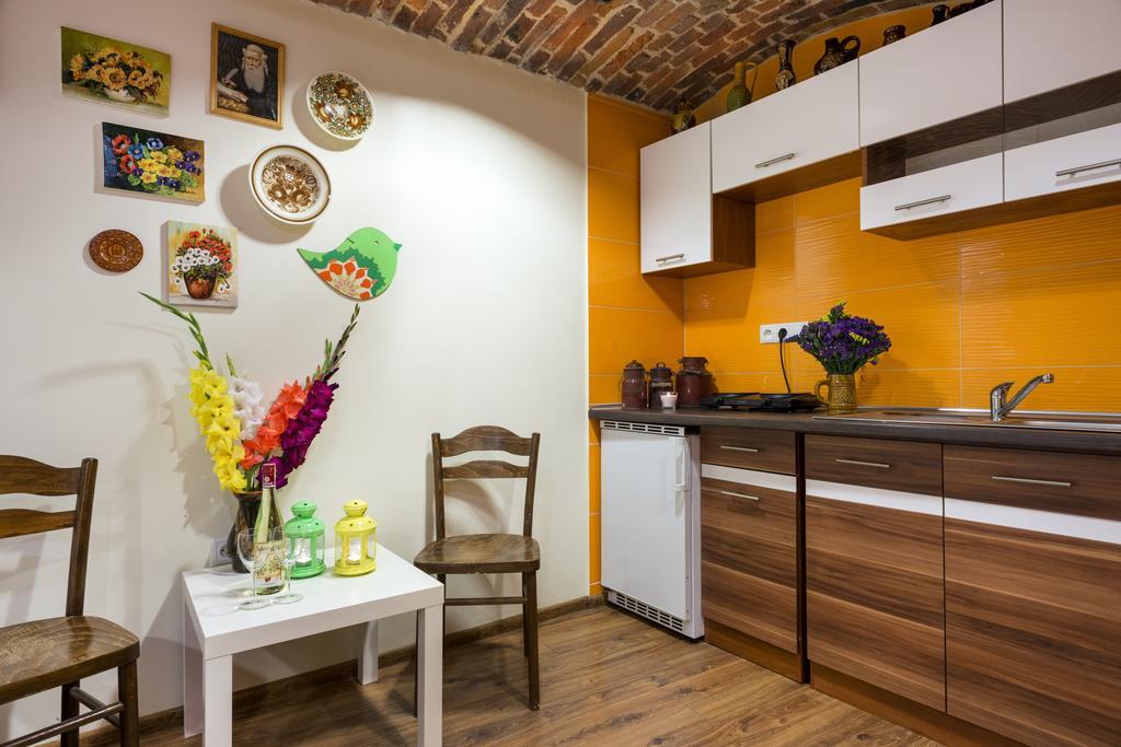 Apartament Live Like Locals: Market Square X Jewish District *