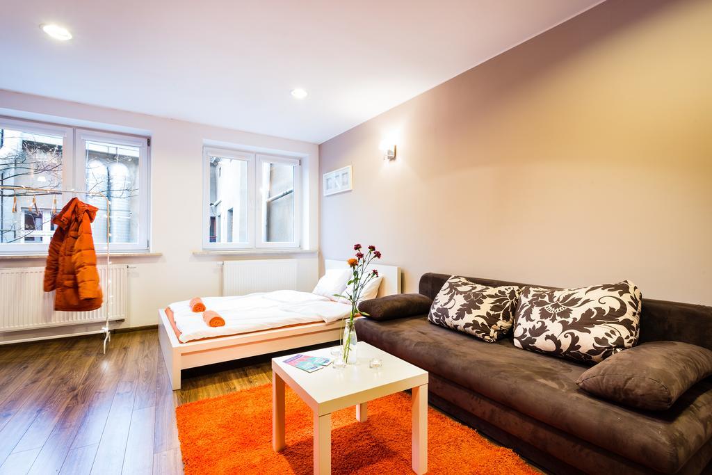 Apartament Live Like Locals: Market Square X Jewish District *