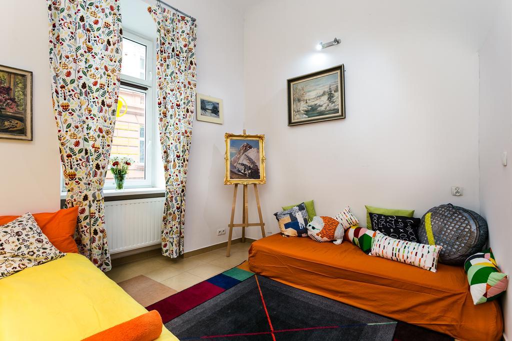 Apartament Live Like Locals: Market Square X Jewish District